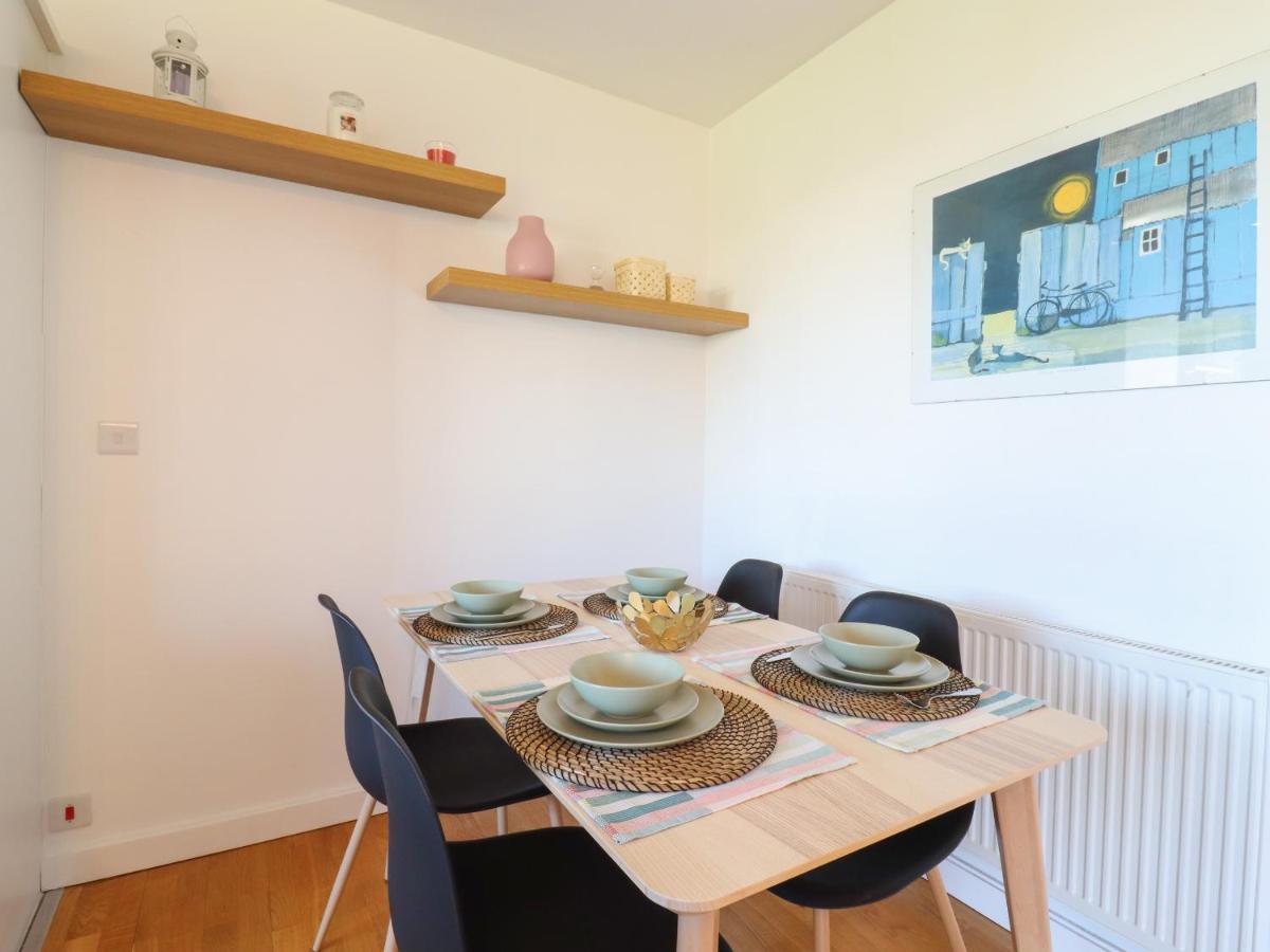 Flat 19 By The Beach هارويتش المظهر الخارجي الصورة